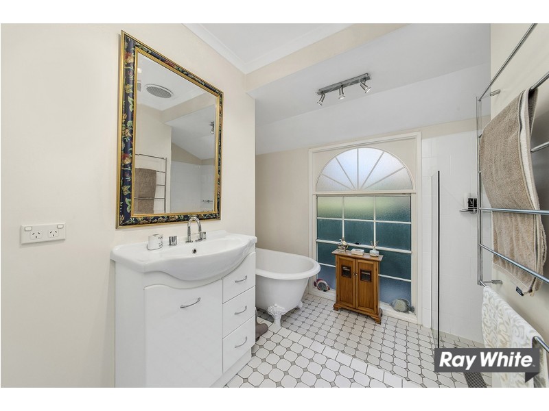 11 Wittenoom Crescent, Stirling ACT 2611