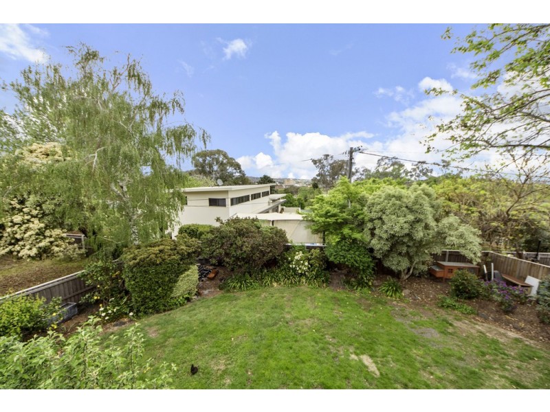 9 Flanagan Street, Garran ACT 2605