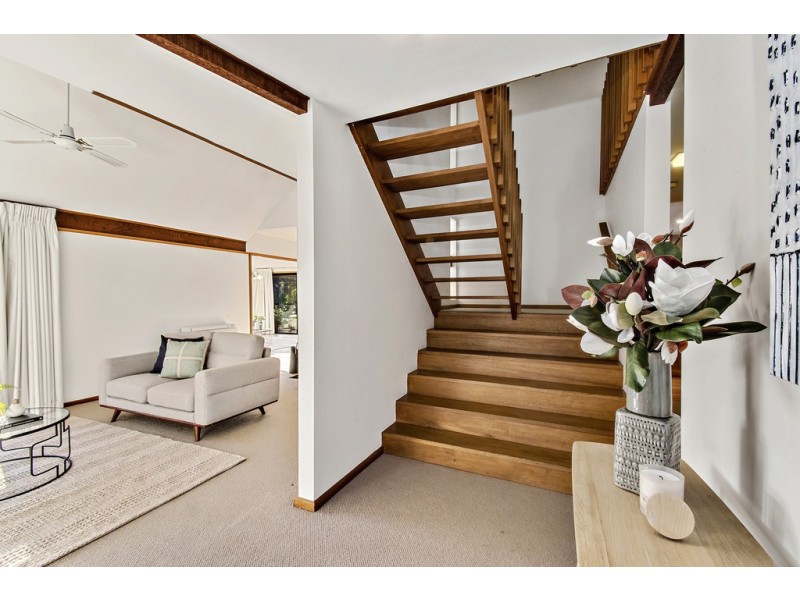 64 Brereton Street, Garran ACT 2605