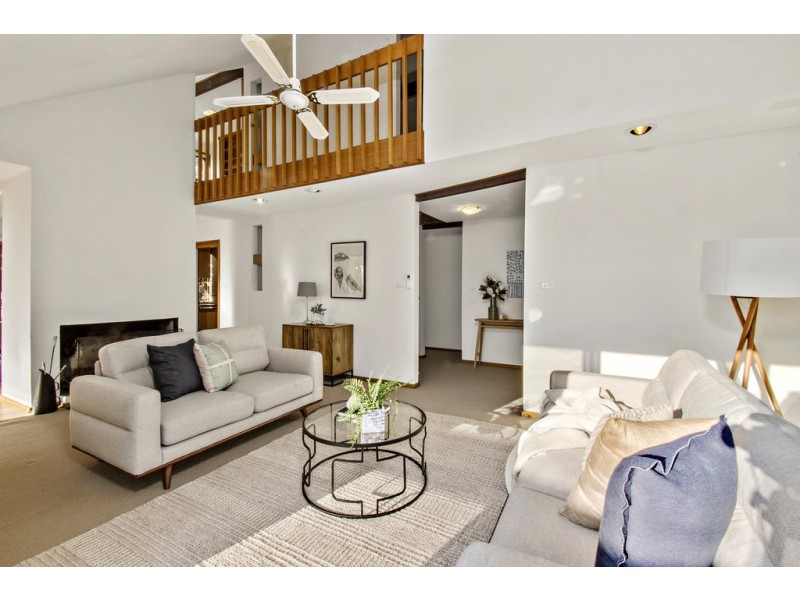 64 Brereton Street, Garran ACT 2605