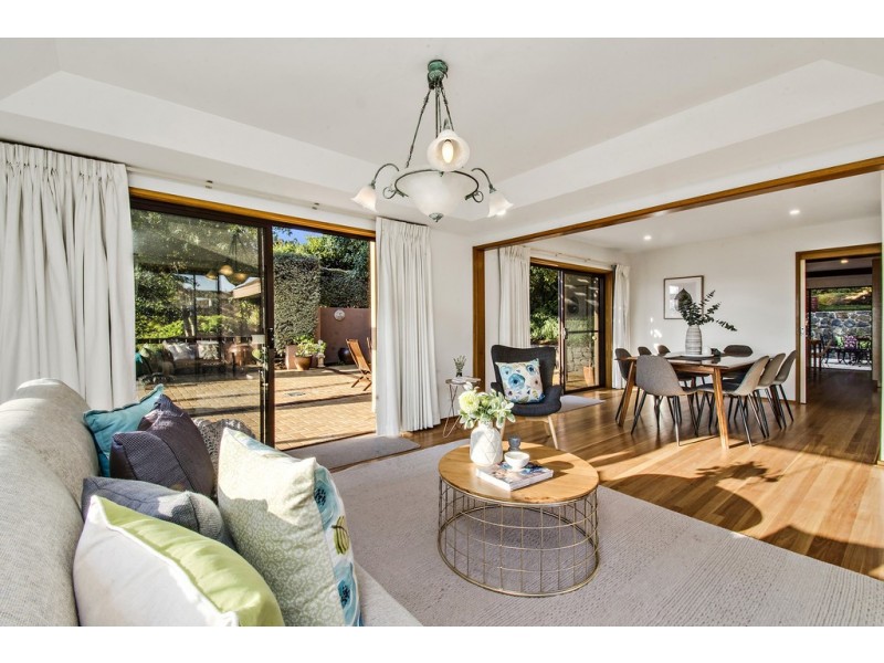 64 Brereton Street, Garran ACT 2605