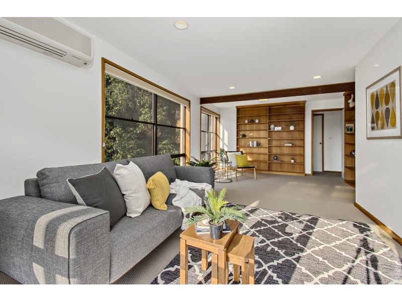 64 Brereton Street, Garran ACT 2605