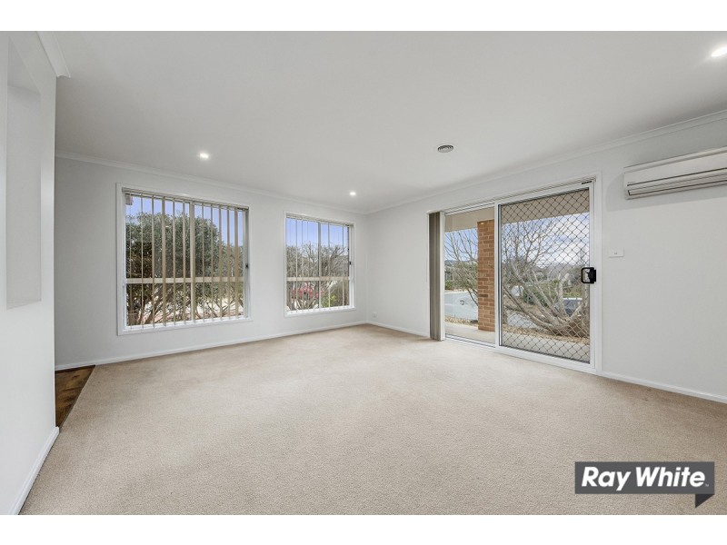 33 Shrivell Circuit, Dunlop ACT 2615