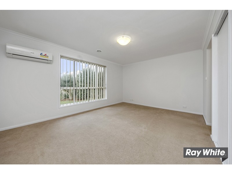 33 Shrivell Circuit, Dunlop ACT 2615