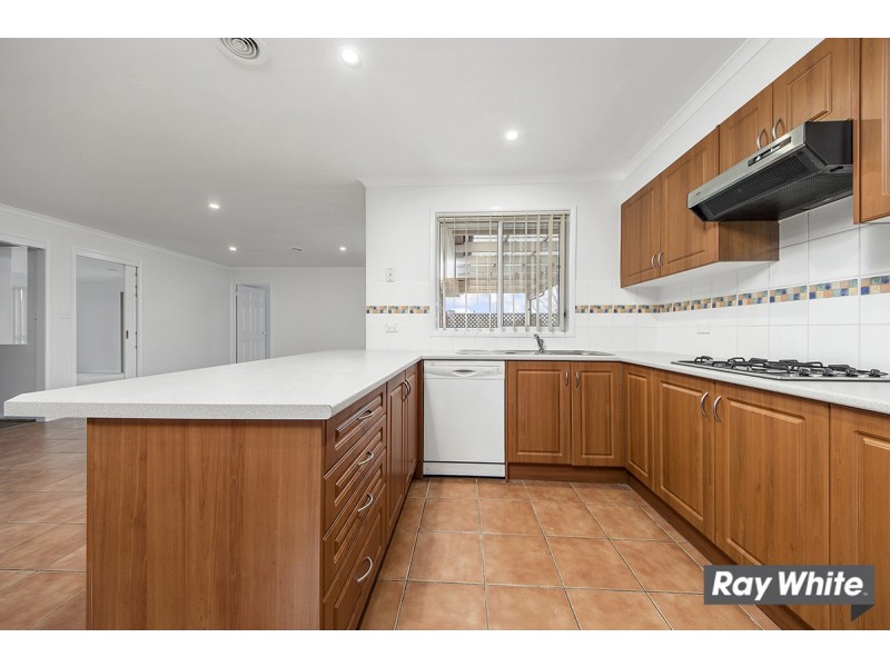 33 Shrivell Circuit, Dunlop ACT 2615