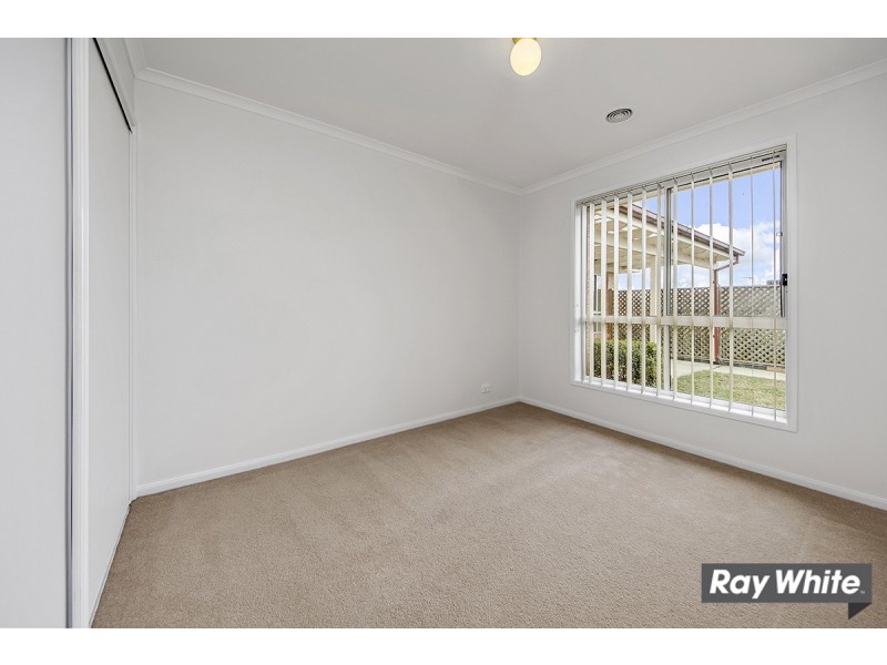 33 Shrivell Circuit, Dunlop ACT 2615