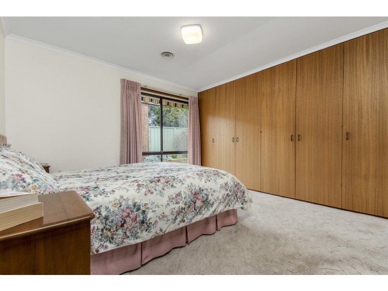 10 Clavert Place, Florey ACT 2615