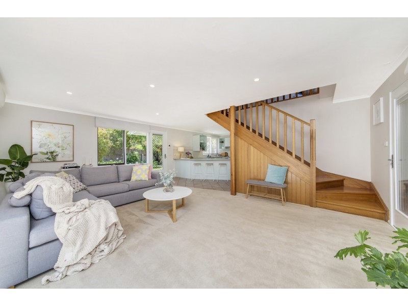 60 Bacchus Circuit, Kambah ACT 2902