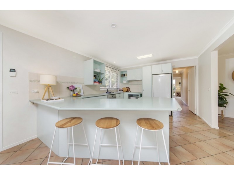 60 Bacchus Circuit, Kambah ACT 2902