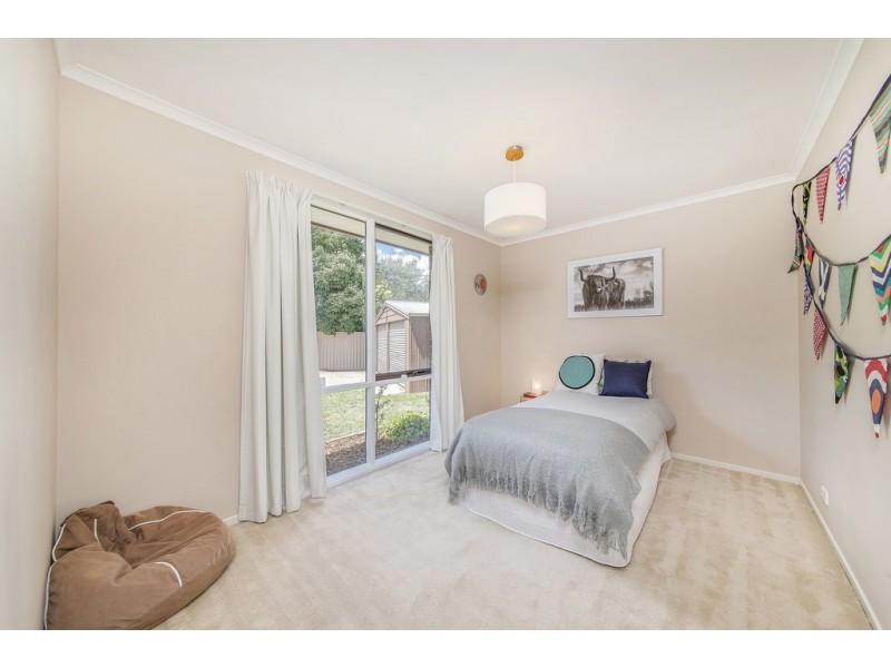 60 Bacchus Circuit, Kambah ACT 2902