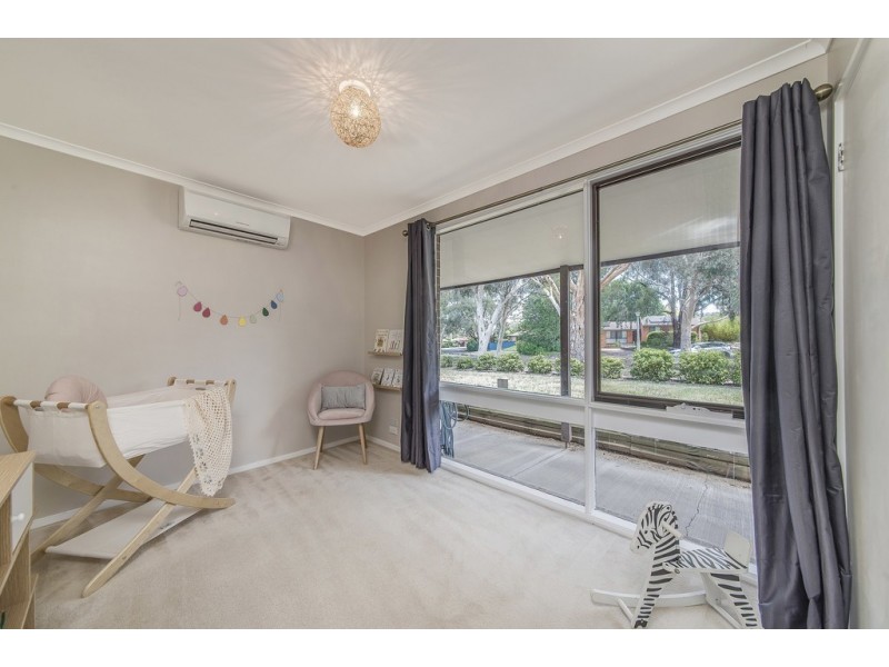 60 Bacchus Circuit, Kambah ACT 2902