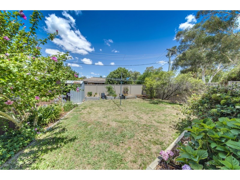 60 Bacchus Circuit, Kambah ACT 2902