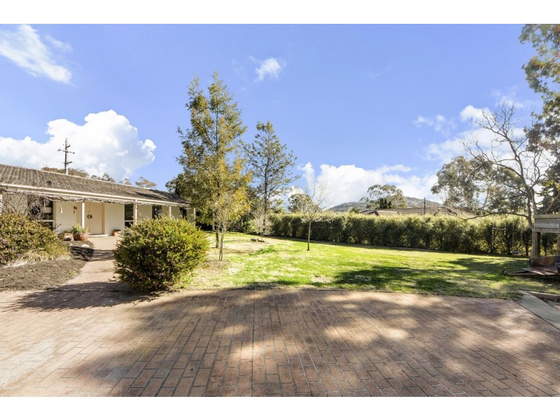 4 Watt Place, Farrer ACT 2607