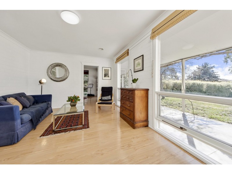 4 Watt Place, Farrer ACT 2607