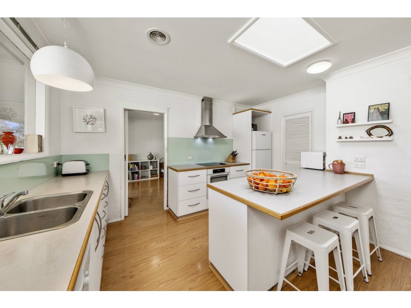 4 Watt Place, Farrer ACT 2607