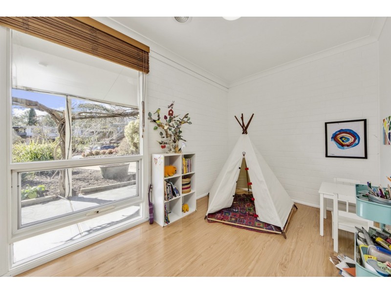 4 Watt Place, Farrer ACT 2607
