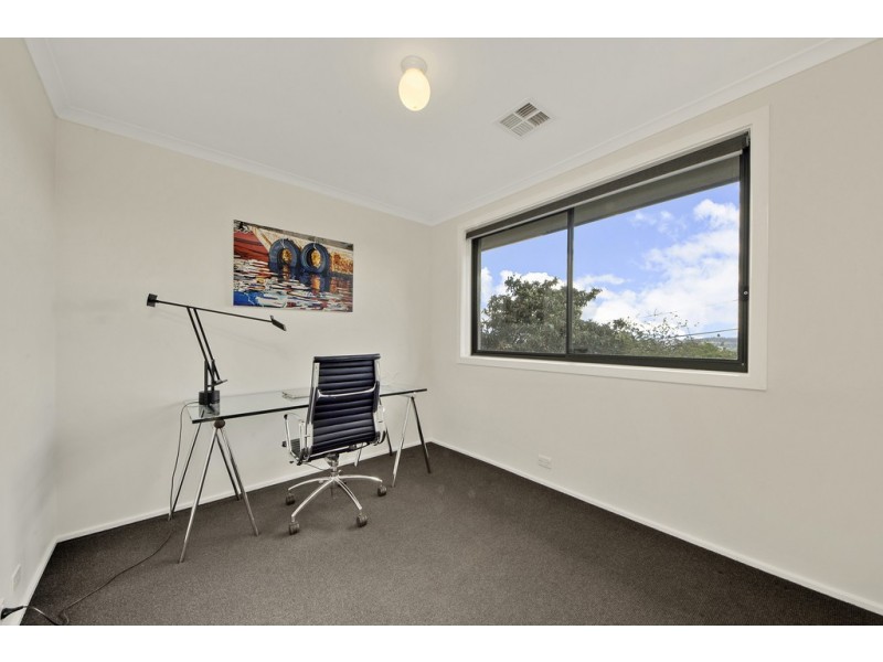 48 Curlewis Crescent, Garran ACT 2605