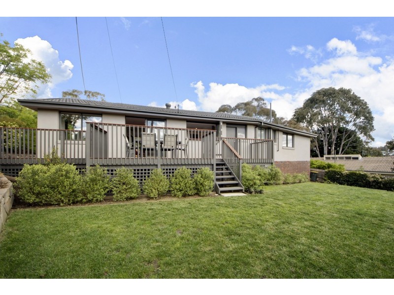 48 Curlewis Crescent, Garran ACT 2605