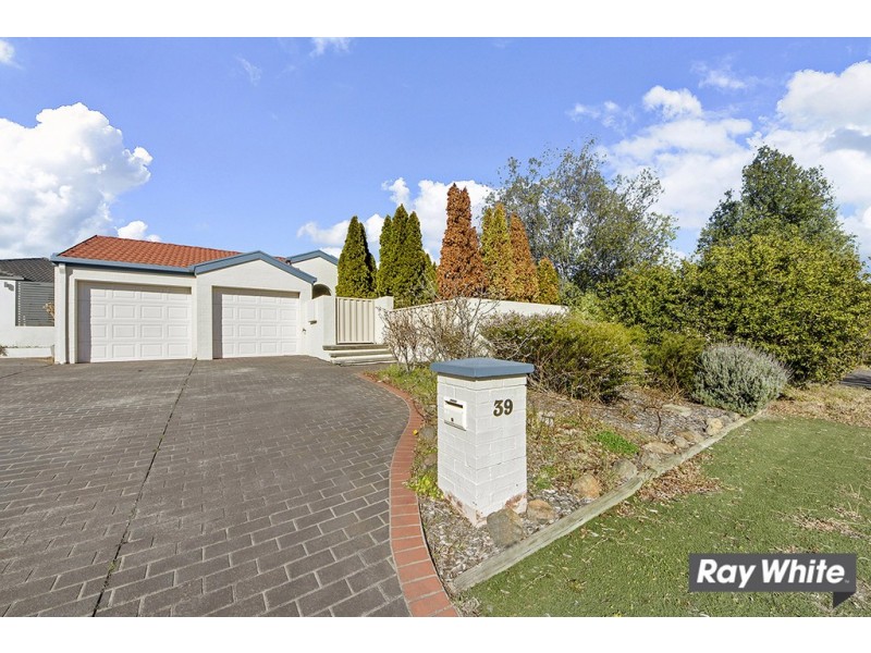 39 Lampard Circuit, Bruce ACT 2617