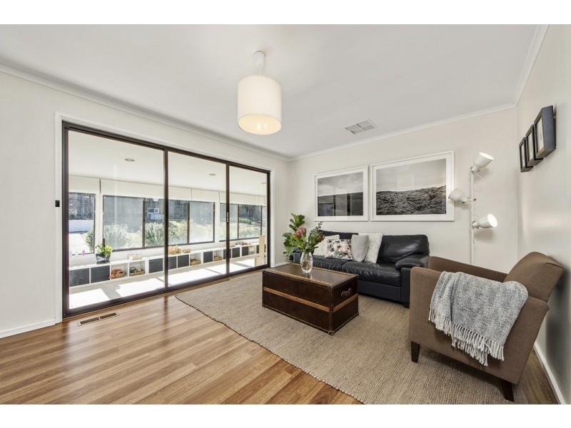 70 Groom Place, Hughes ACT 2605