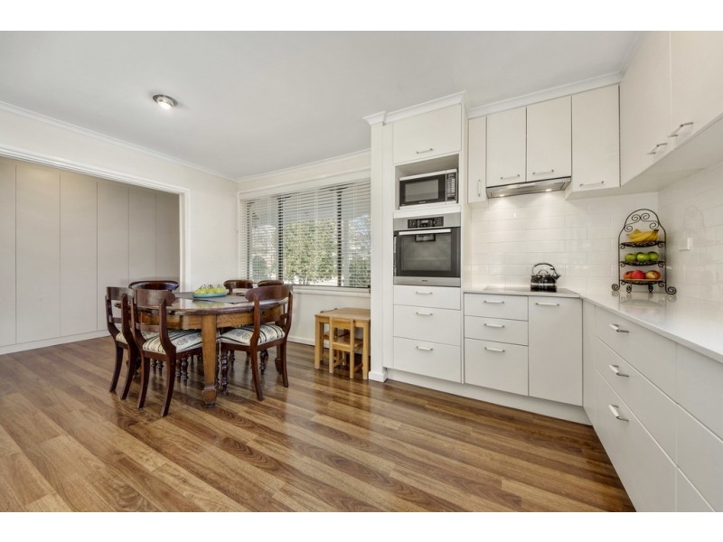 70 Groom Place, Hughes ACT 2605