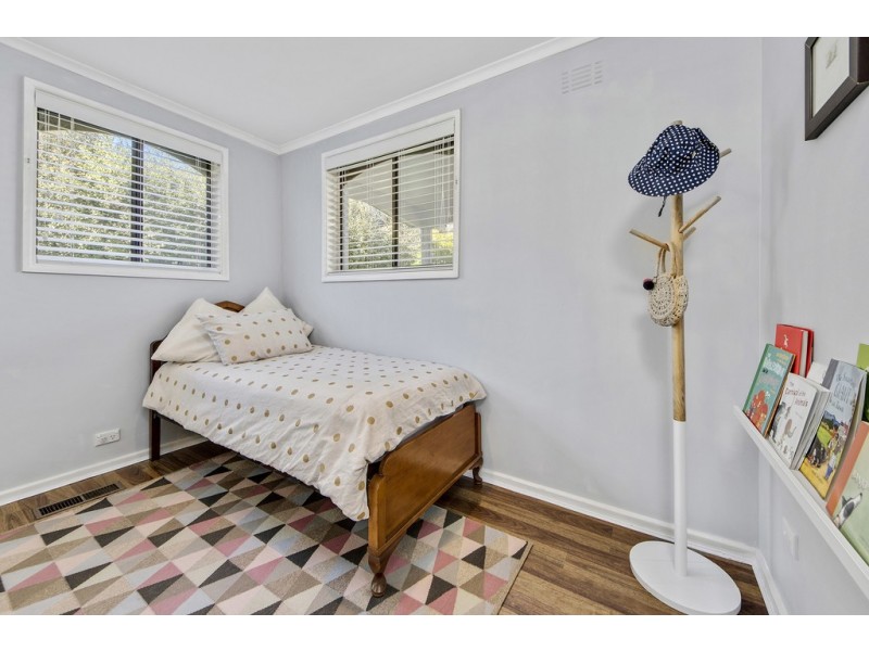 70 Groom Place, Hughes ACT 2605