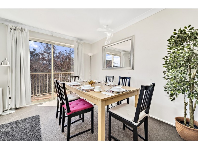 4C 12 Albermarle Place, Phillip ACT 2606