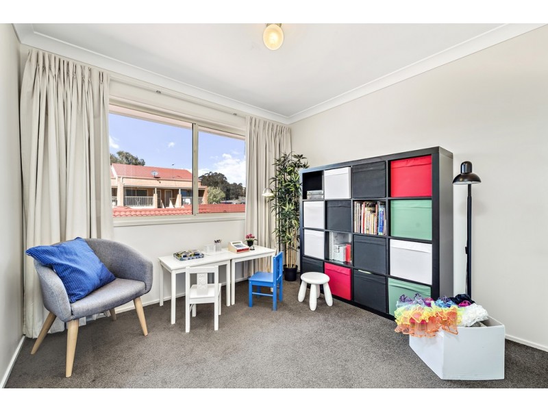 4C 12 Albermarle Place, Phillip ACT 2606