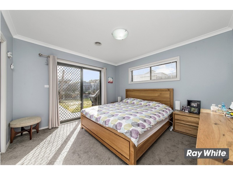 22 Macfarlane Burnet Avenue, Macgregor ACT 2615