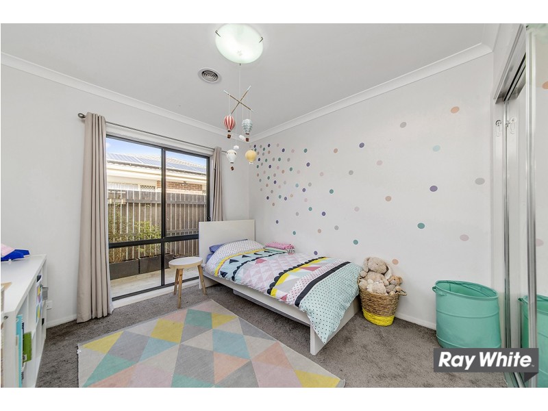 22 Macfarlane Burnet Avenue, Macgregor ACT 2615