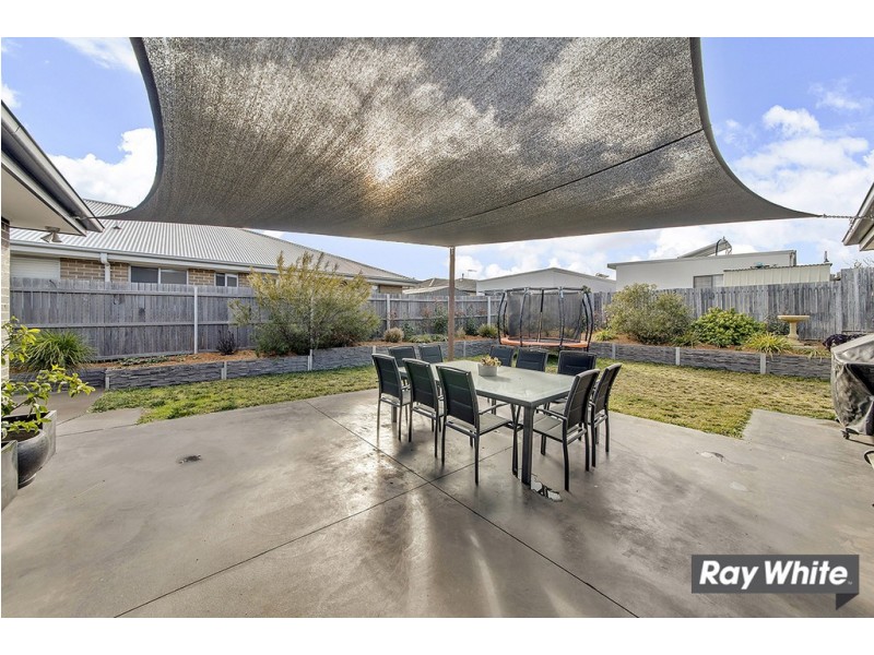 22 Macfarlane Burnet Avenue, Macgregor ACT 2615