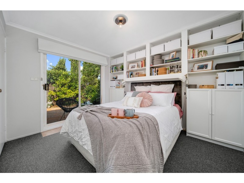 5 Elyard Place, Dunlop ACT 2615