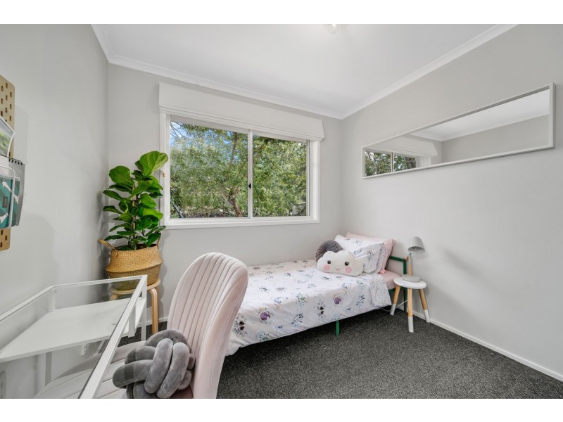 5 Elyard Place, Dunlop ACT 2615