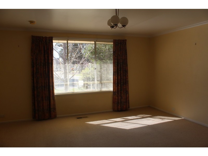 210 Antill Street, Hackett ACT 2602