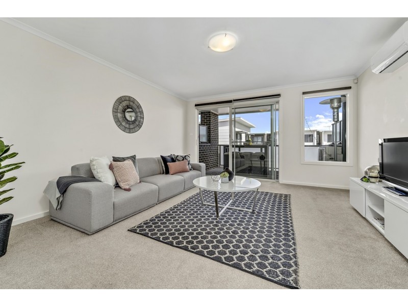 21/22 Henry Kendall Street, Franklin ACT 2913