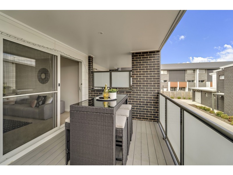21/22 Henry Kendall Street, Franklin ACT 2913