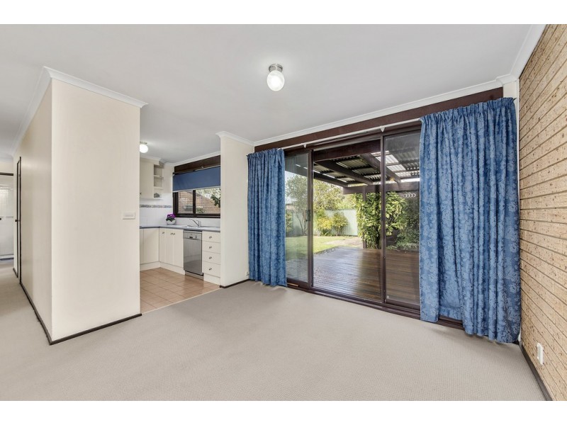 30 Warring Place, Giralang ACT 2617