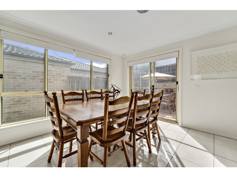 8 Hinde Street, Franklin ACT 2913
