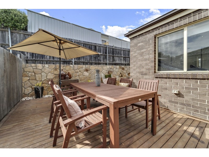 8 Hinde Street, Franklin ACT 2913