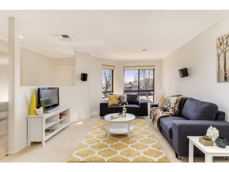 25 Lovely Close, Dunlop ACT 2615