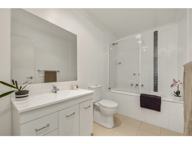 177 Macfarlane Burnet Avenue, Macgregor ACT 2615