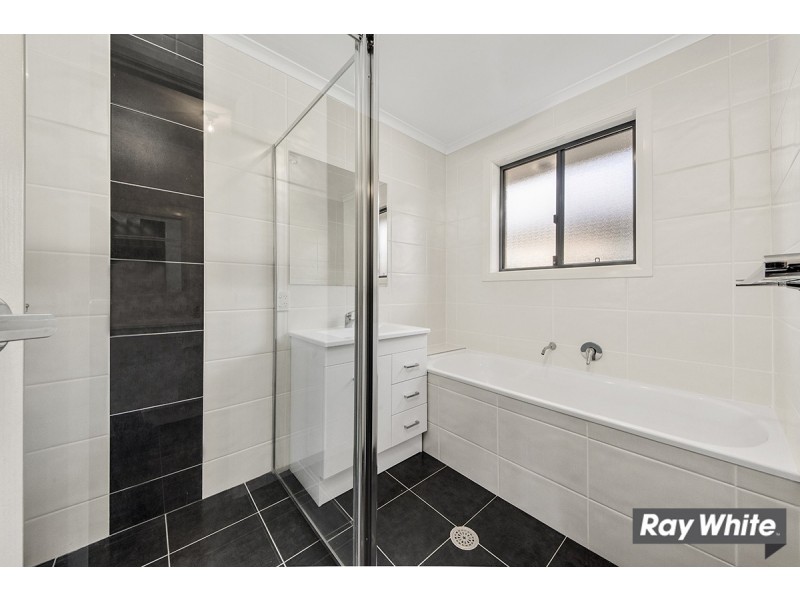 99 Overall Avenue, Casey ACT 2913