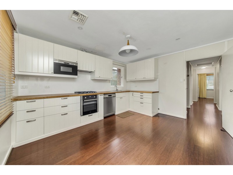 28 Knox Street, Watson ACT 2602