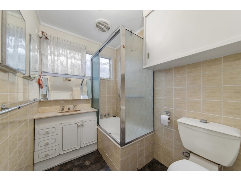 28 Knox Street, Watson ACT 2602