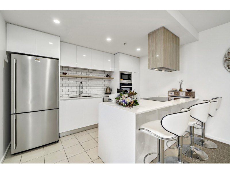 504/120 Eastern Valley Way, Belconnen ACT 2617