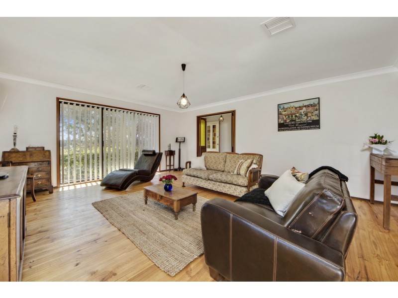18 Lenehan Street, Giralang ACT 2617