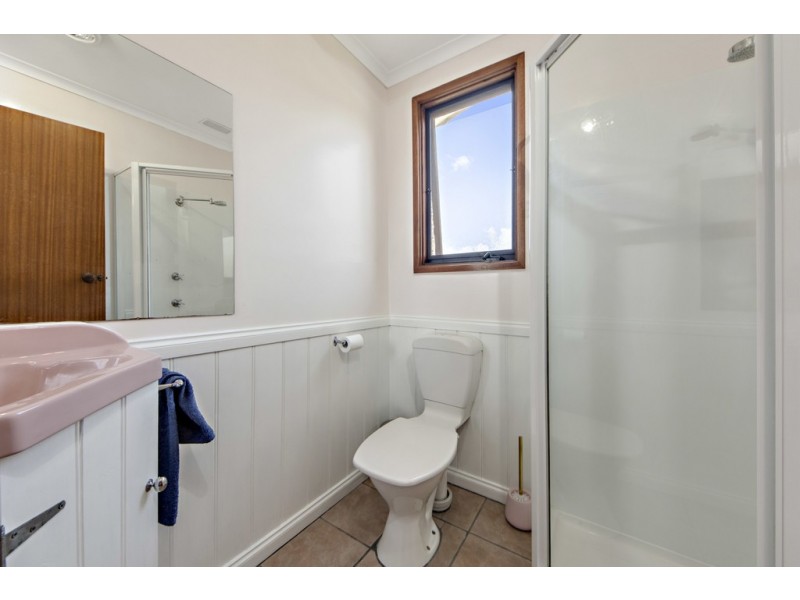 18 Lenehan Street, Giralang ACT 2617