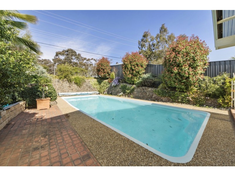 18 Lenehan Street, Giralang ACT 2617