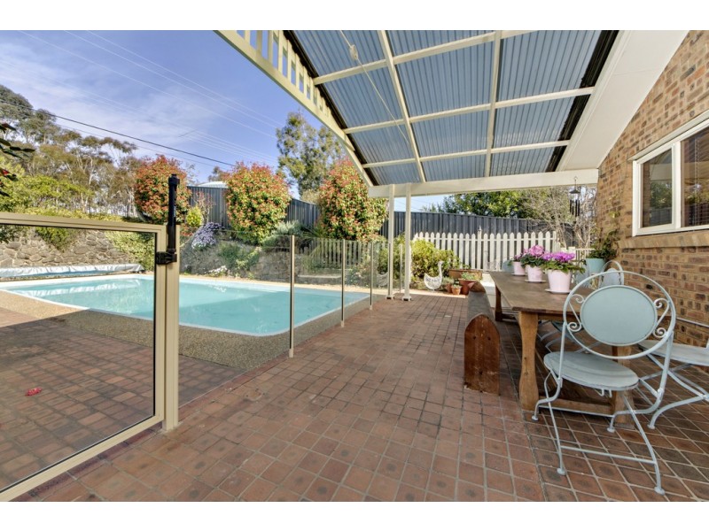 18 Lenehan Street, Giralang ACT 2617