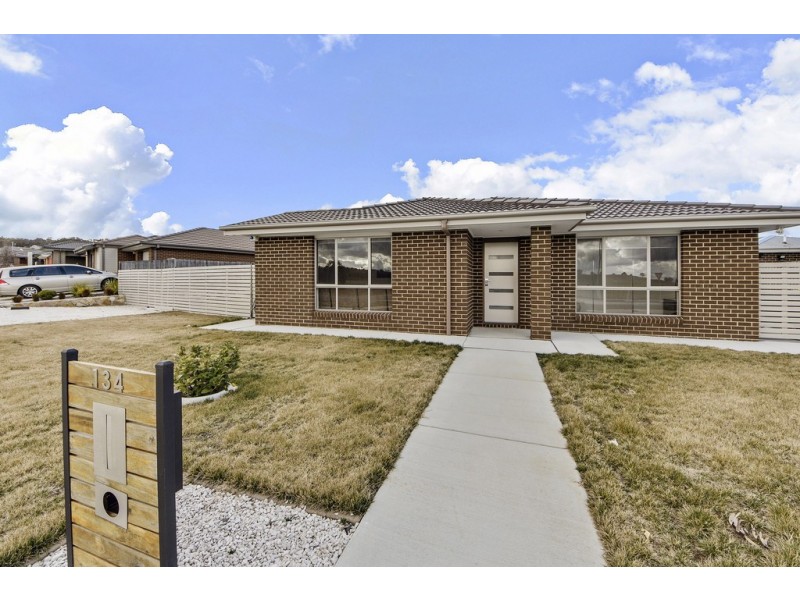 134 Roden Cutler Drive, Bonner ACT 2914